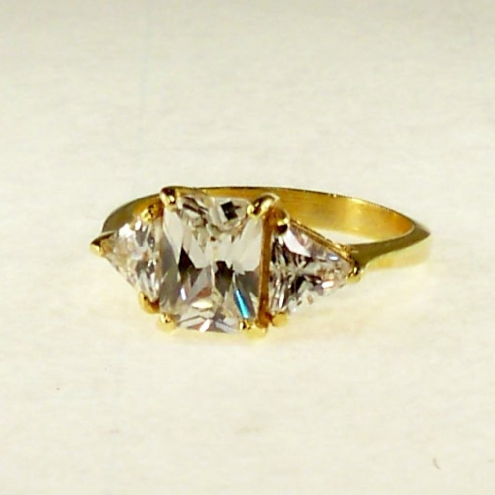 New Trillions Cubic Zirconias Gold Ring